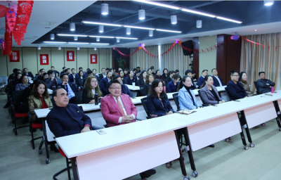 春风得意马蹄疾 新春晨会启征程