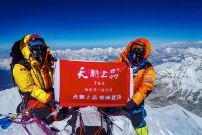 念好酱酒“柔”字经　做好单品“大”文章 ——天朝上品酒业总裁黄永毅接受贵州主流媒体采访