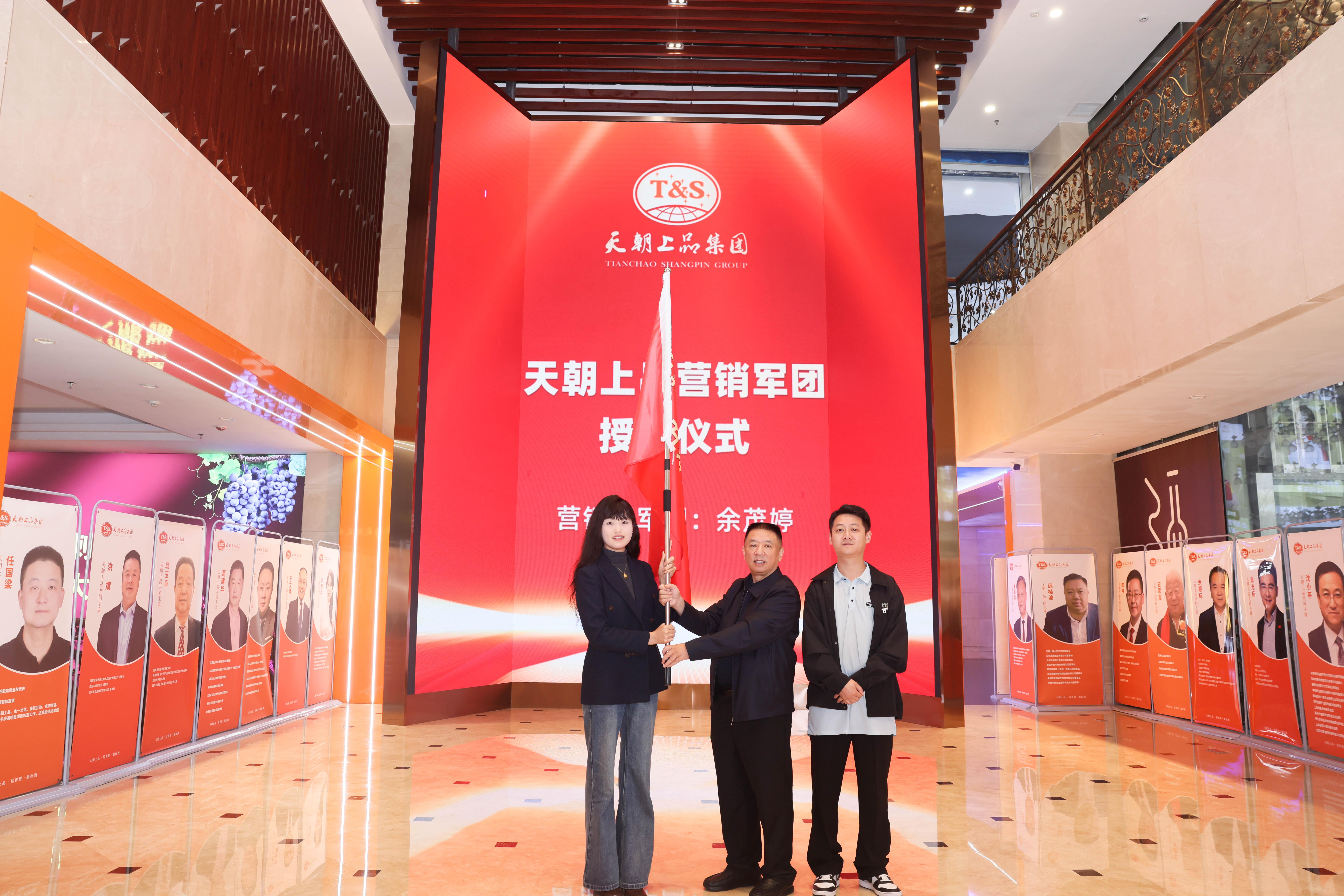 1760080382104757.jpg IMG_6789.jpg